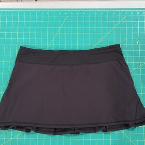 Lululemon Pace Rival Skirt in black, size 10